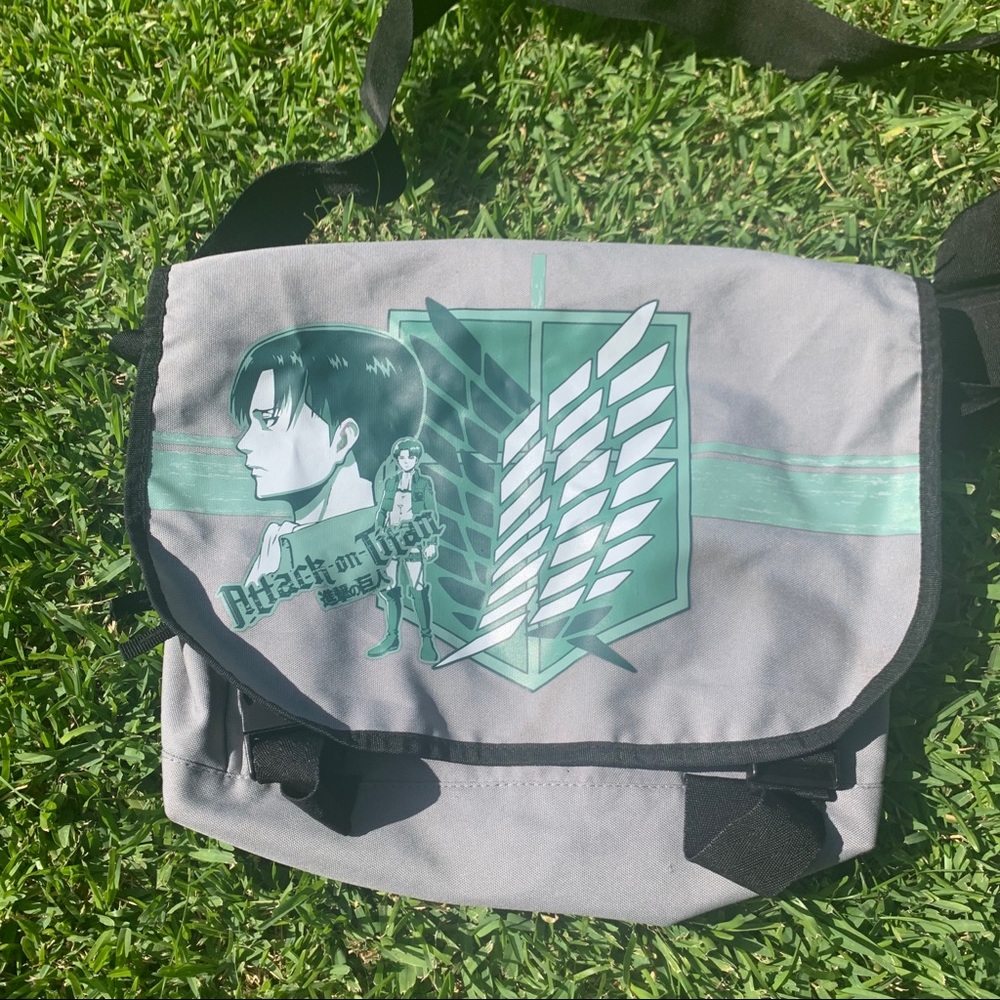 ✨ Attack on Titan Notebook Bag ✨